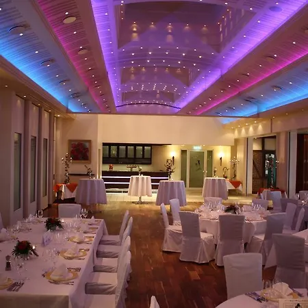 Hotel & Leugermann 4*