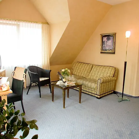 & Leugermann Hotel
