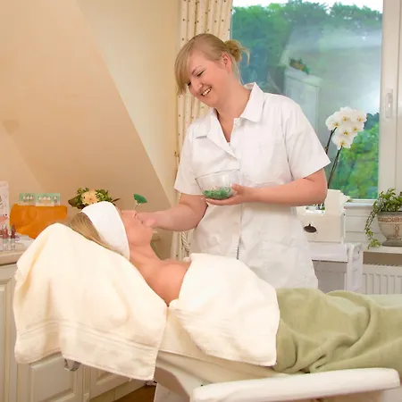 Hotel Hotel&apartments Leugermann 4*