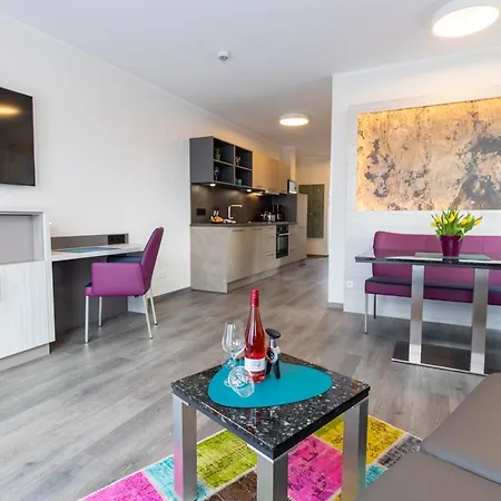 Hotel & Leugermann 4*